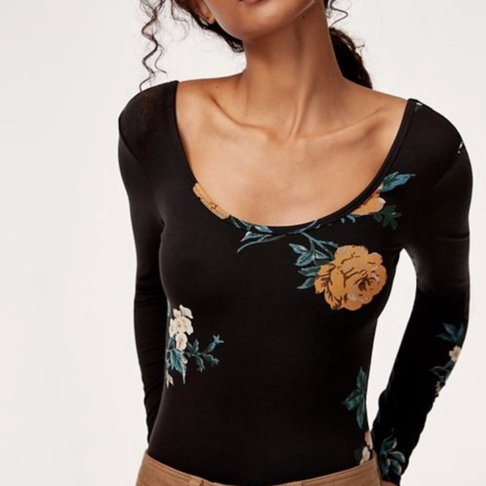 Aritzia Wilfred Free Long Sleeve black floral Bodysuit
